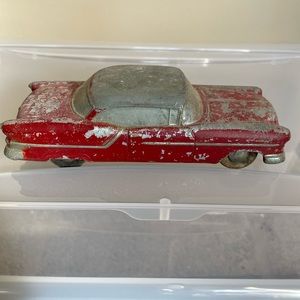 Vintage Banthrico Incorporated metal toy car/bank.